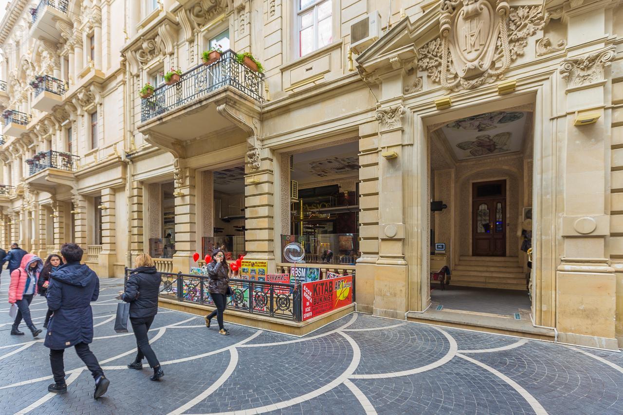 Royal Suite Apartment On Nizami Street Баку Экстерьер фото